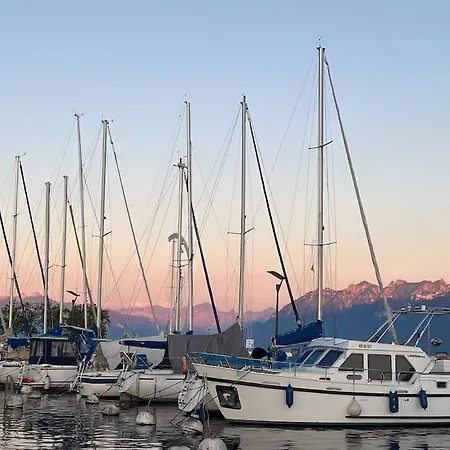 A Deux Pas Du Et De Imd, Ouchy Bel *