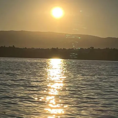 A Deux Pas Du Et De Imd, Ouchy Bel *